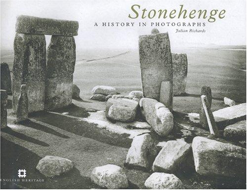 Julian Richards: Stonehenge (Hardcover, 2004, English Heritage)