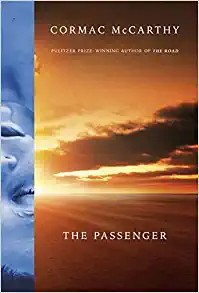 Cormac McCarthy: The Passenger (Paperback, 2022, Random House Large Print)