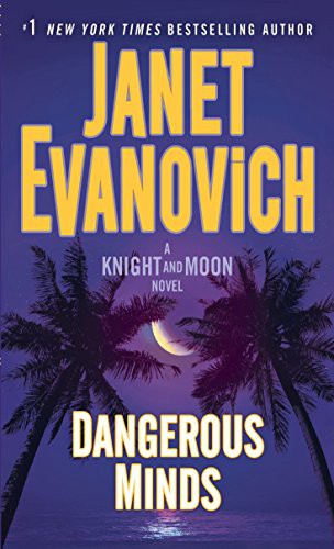Janet Evanovich: Dangerous Minds (Paperback, 2018, Bantam)