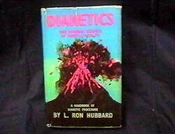 L. Ron Hubbard: Dianetics (1971, St. Hill Press)