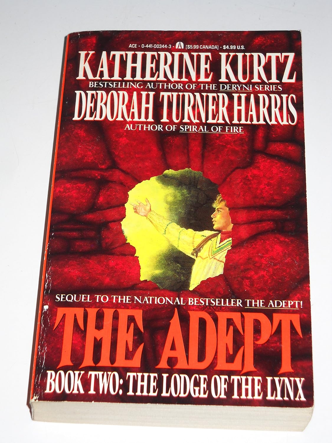 Katherine Kurtz, Deborah Turner Harris: The Lodge of the Lynx (Paperback, 1992, Ace Books)