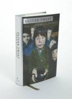 Charles Dickens: Oliver Twist (Hardcover, Puffin)