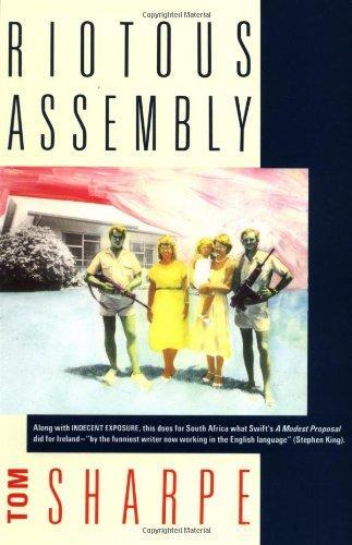 Tom Sharpe: Riotous Assembly (Paperback, 1994, Atlantic Monthly Press)