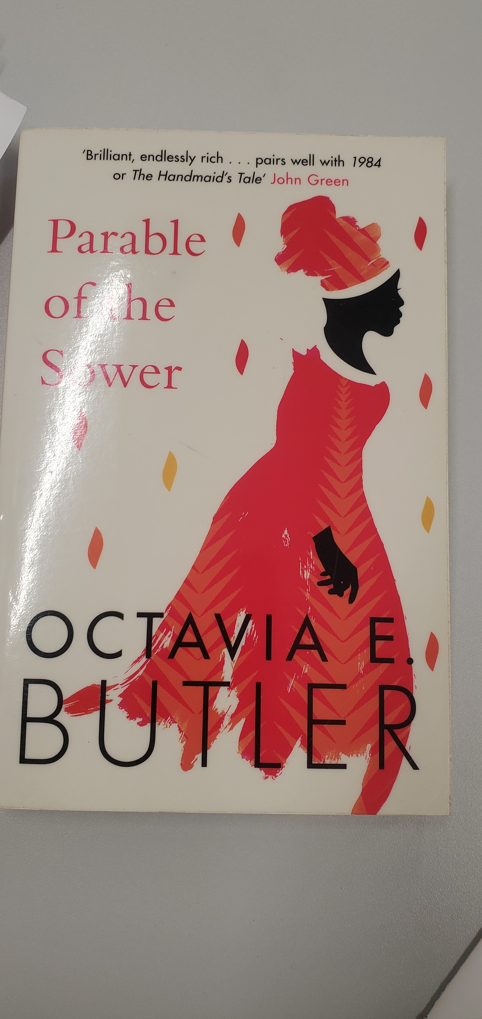 Front cover of Parable of the Sower by Octavia  E. Butler 