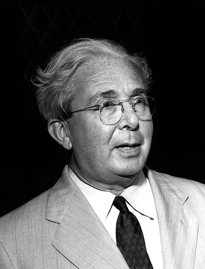 Physicist Léo Szilárd. Probably circa 1960. DOE Digital Archive Image 2017774. "Credit: DOE Photo"

This image is a work of a United States Department of Energy (or predecessor organization) employee, taken or made as part of that person's official duties. As a work of the U.S. federal government, the image is in the public domain.