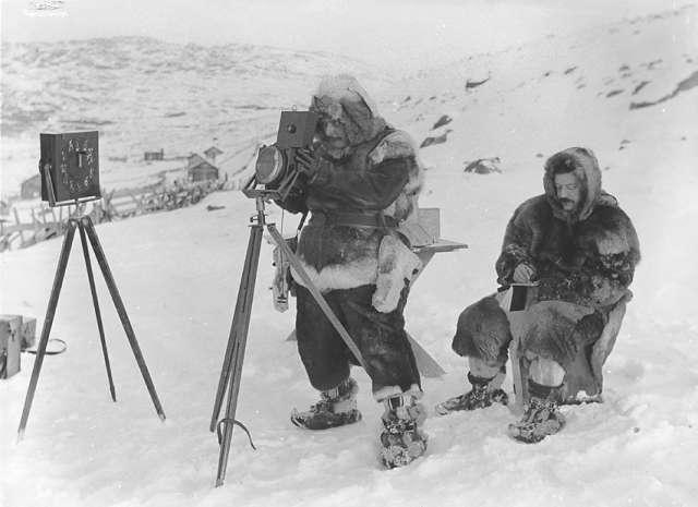 Norwegian professor Carl Størmer and his assistant Bernt Johannes Birkeland photographing the Aurora Borealis in Alta, Norway.